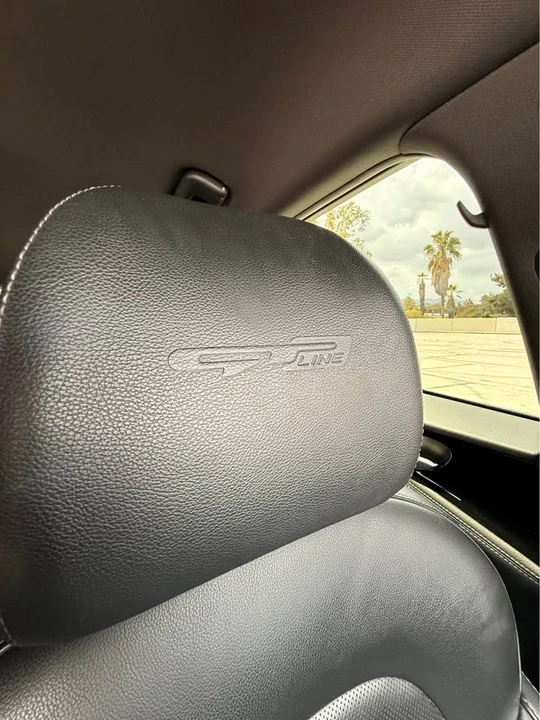 2021 Kia Stinger - Image 16 of 20