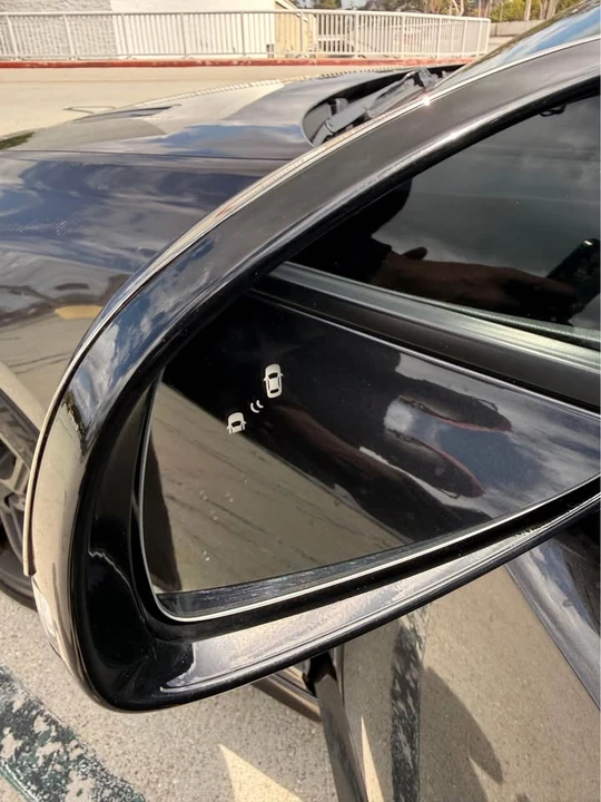 2021 Kia Stinger - Image 18 of 20