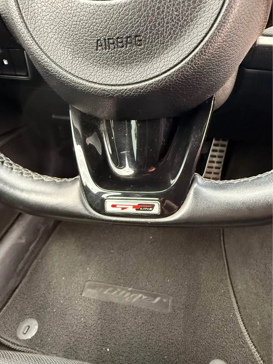 2021 Kia Stinger - Image 15 of 20