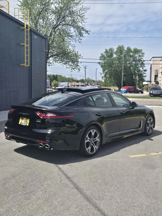 2021 Kia Stinger - Image 6 of 12