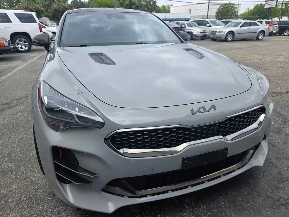 2021 Kia Stinger - Image 2 of 7