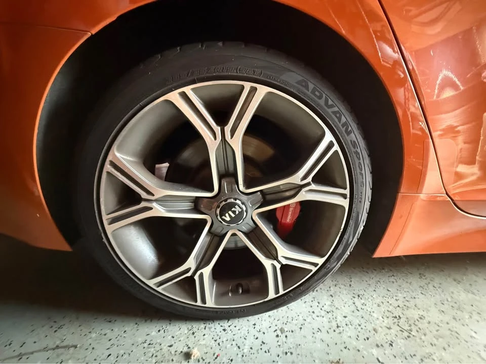 2021 Kia Stinger - Image 12 of 20