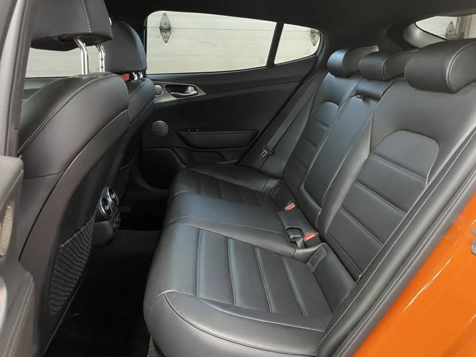 2021 Kia Stinger - Image 15 of 20