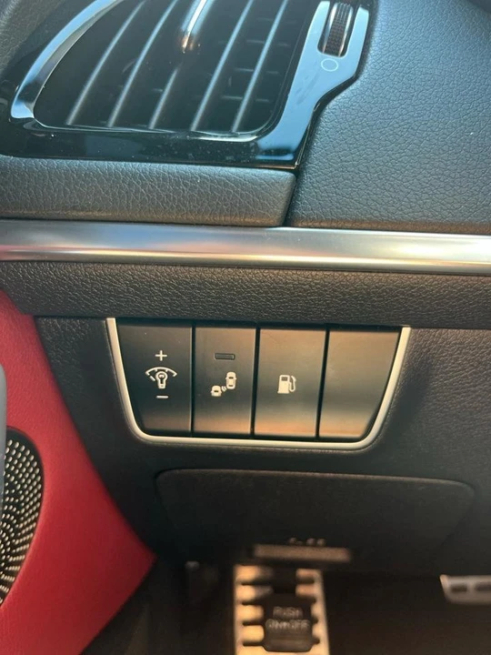 2021 Kia Stinger - Image 12 of 20