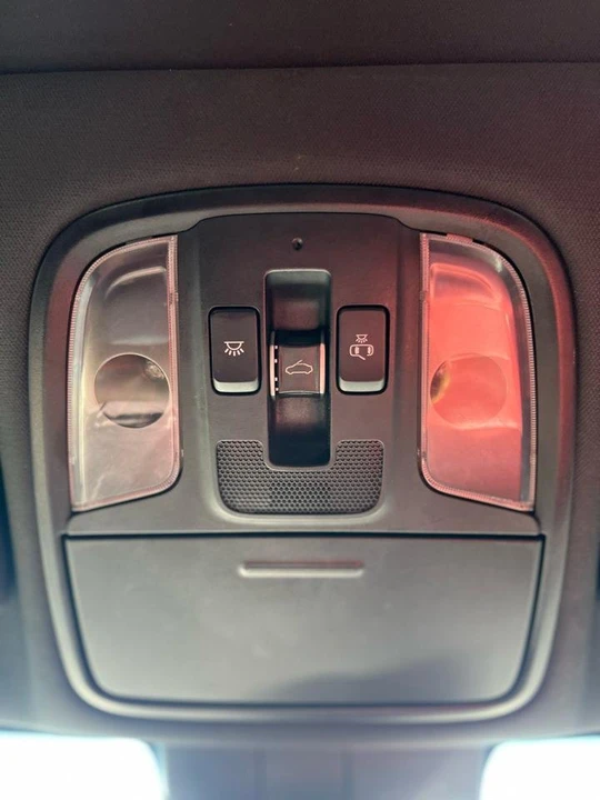2021 Kia Stinger - Image 15 of 20