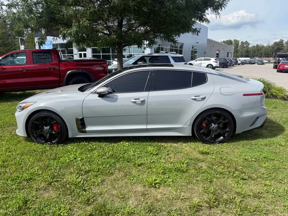 2021 Kia Stinger - Image 4 of 10
