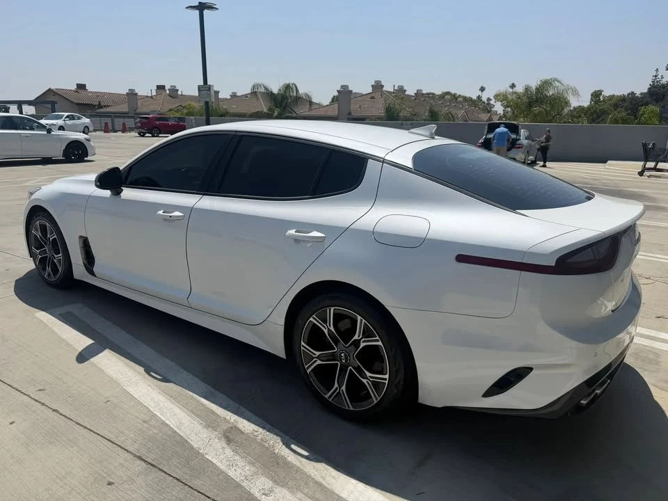 2021 Kia Stinger - Image 9 of 20