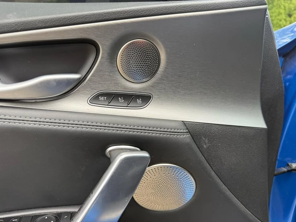 2021 Kia Stinger - Image 13 of 20