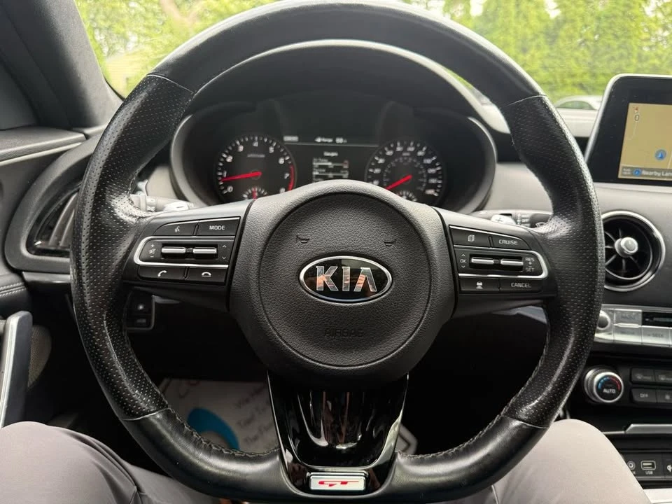2021 Kia Stinger - Image 18 of 20