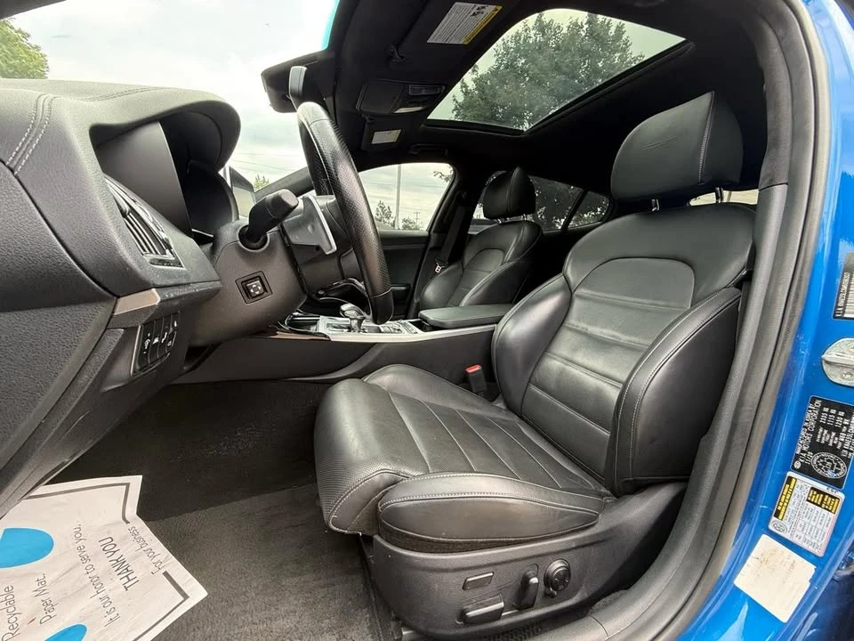 2021 Kia Stinger - Image 14 of 20