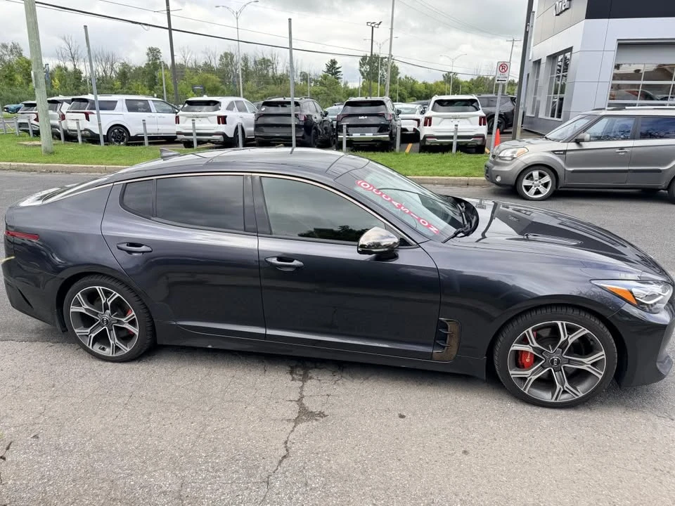 2021 Kia Stinger - Image 7 of 10