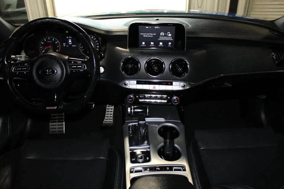 2021 Kia Stinger - Image 12 of 20