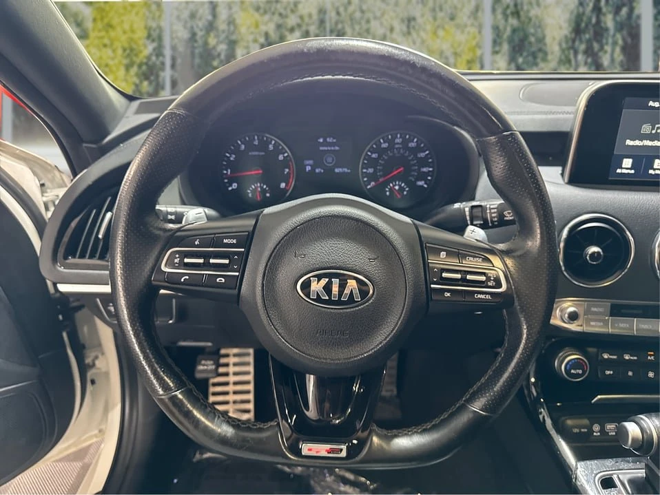 2021 Kia Stinger - Image 18 of 20