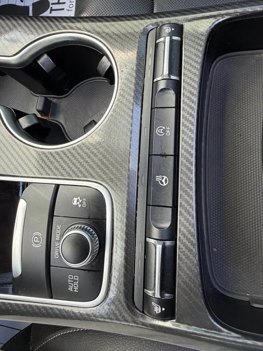 2021 Kia Stinger - Image 15 of 18