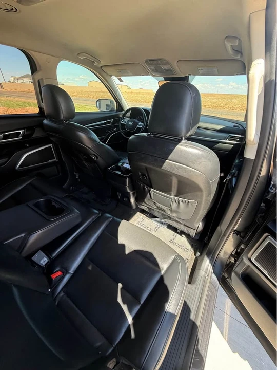 2021 Kia Telluride - Image 12 of 16
