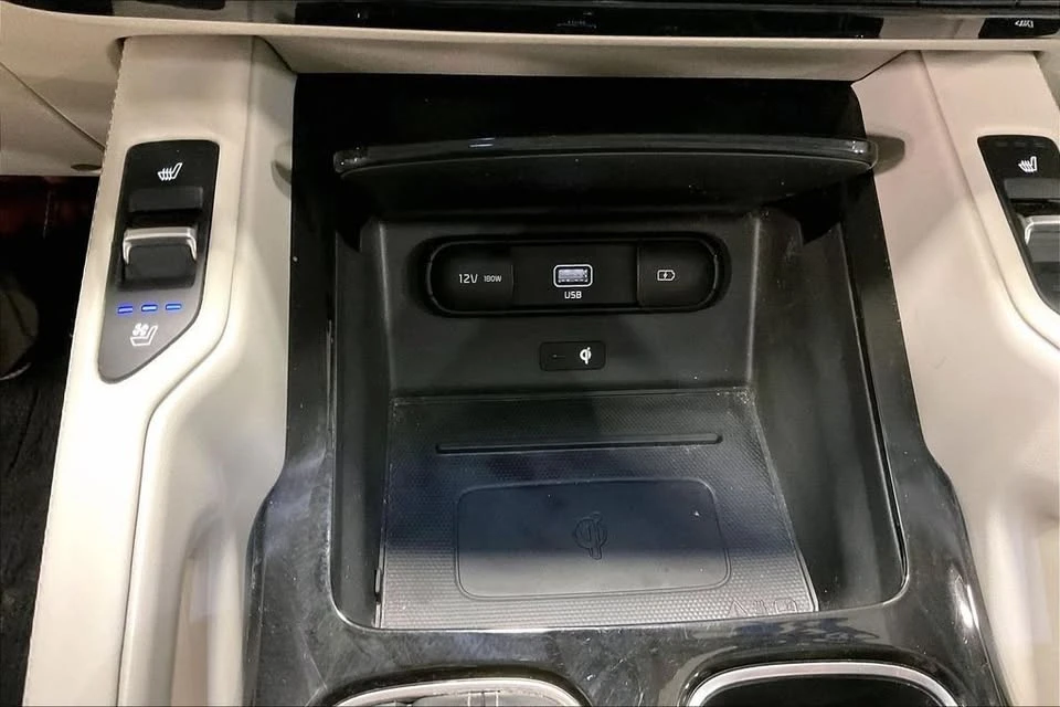 2021 Kia Telluride - Image 16 of 20