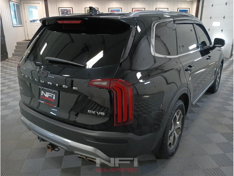 2021 Kia Telluride - Image 8 of 31