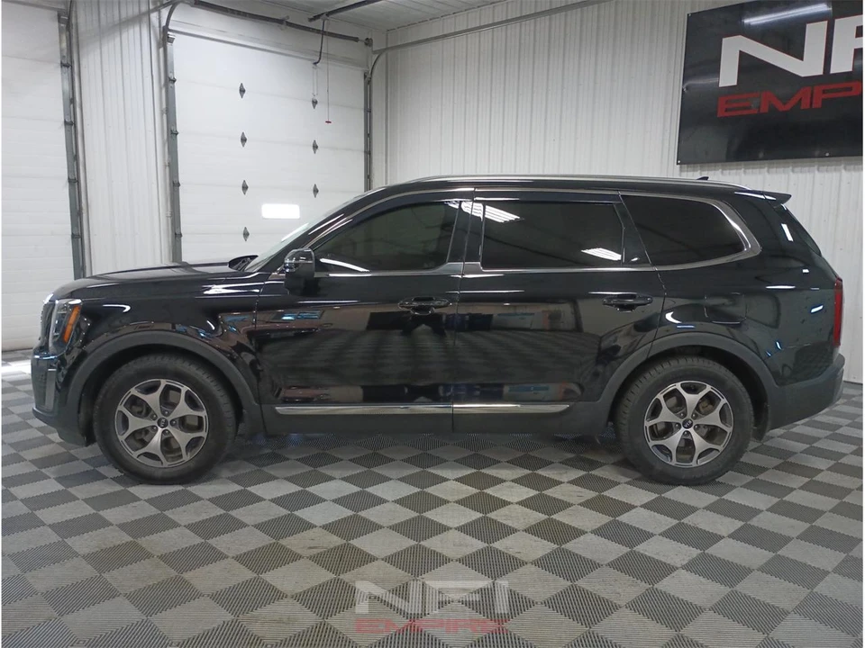2021 Kia Telluride - Image 2 of 31