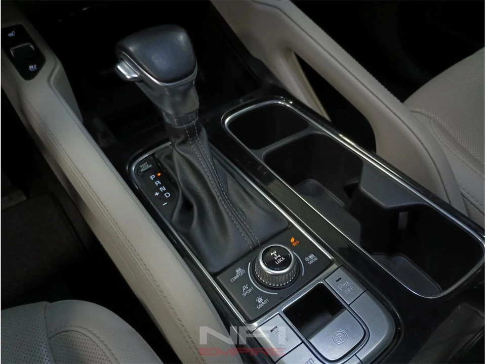 2021 Kia Telluride - Image 15 of 31