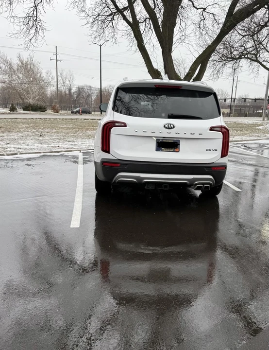 2021 Kia Telluride - Image 2 of 8