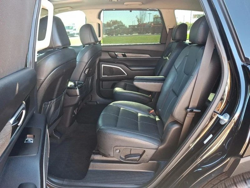 2021 Kia Telluride - Image 10 of 12