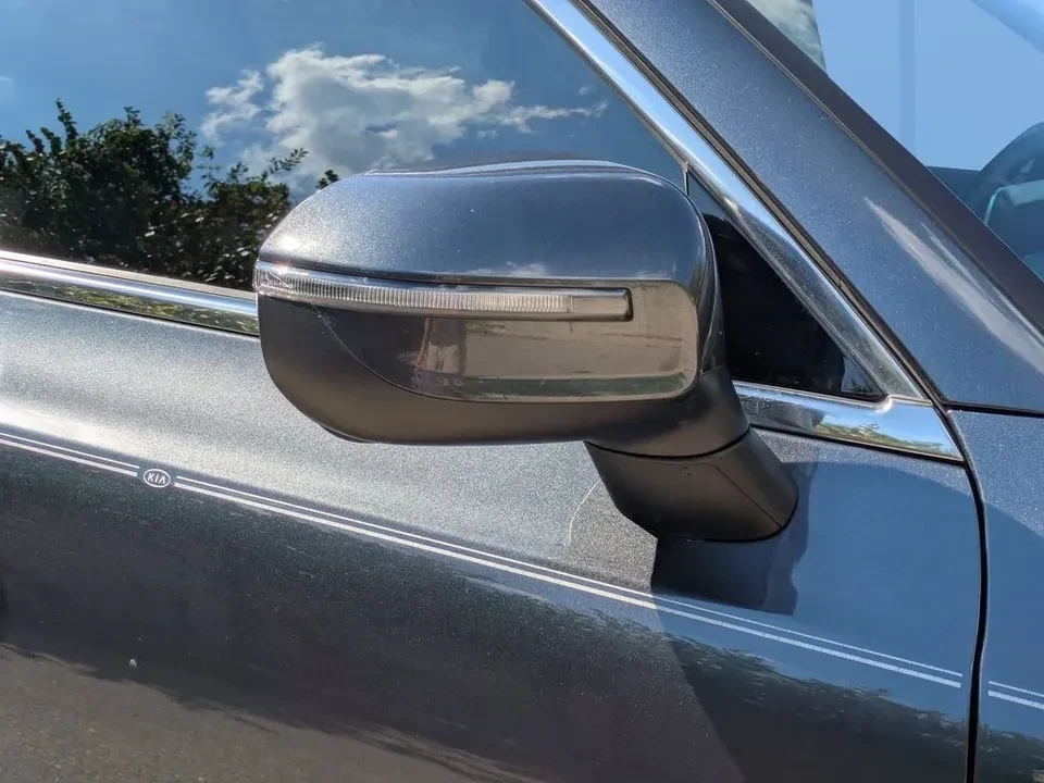 2021 Kia Telluride - Image 13 of 20