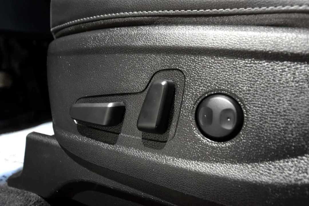 2021 Kia Telluride - Image 17 of 21