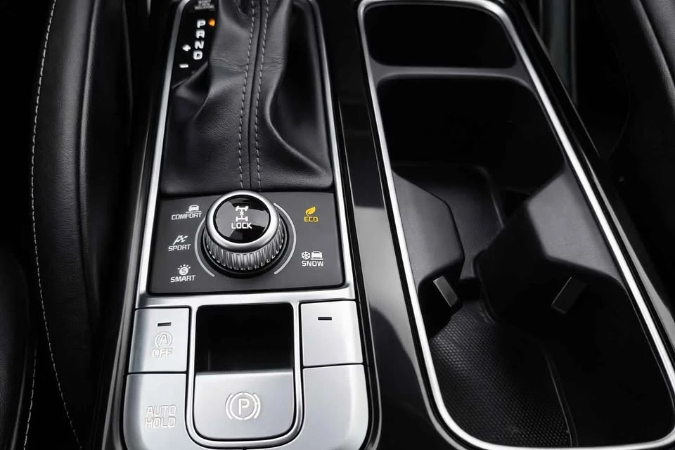 2021 Kia Telluride - Image 11 of 14