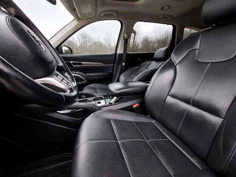 2021 Kia Telluride - Image 8 of 14