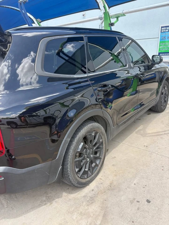 2021 Kia Telluride - Image 3 of 20