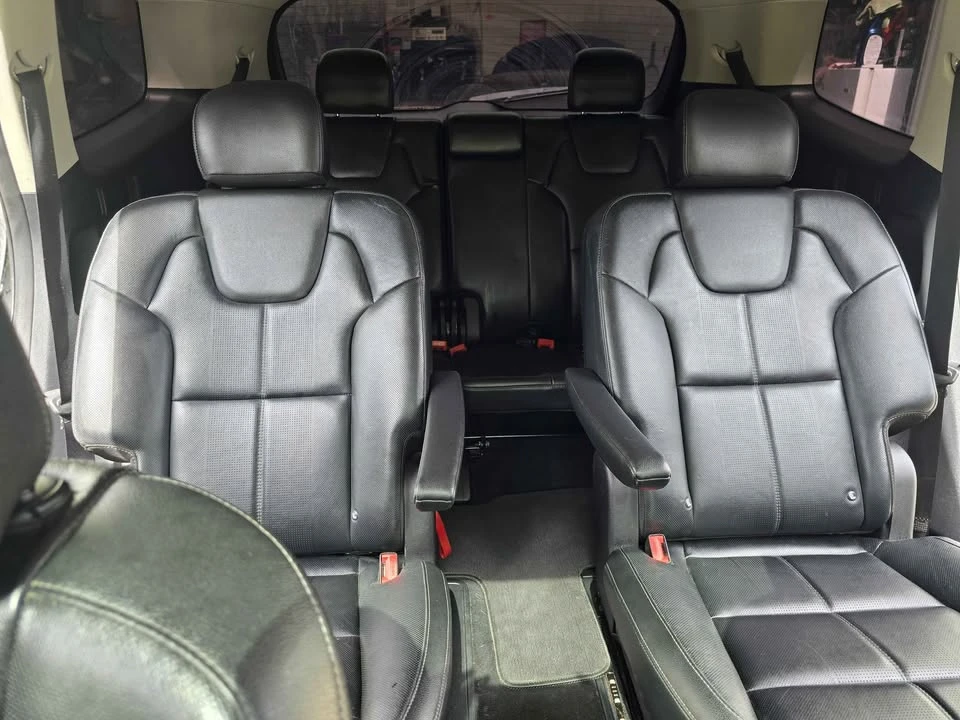 2021 Kia Telluride - Image 13 of 17