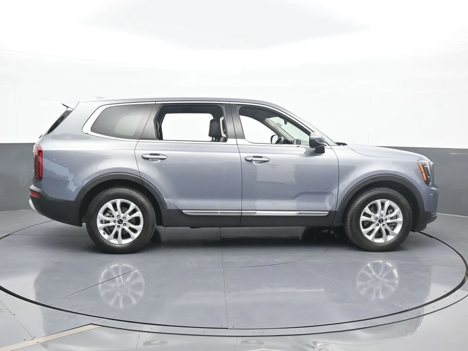 2021 Kia Telluride - Image 7 of 12