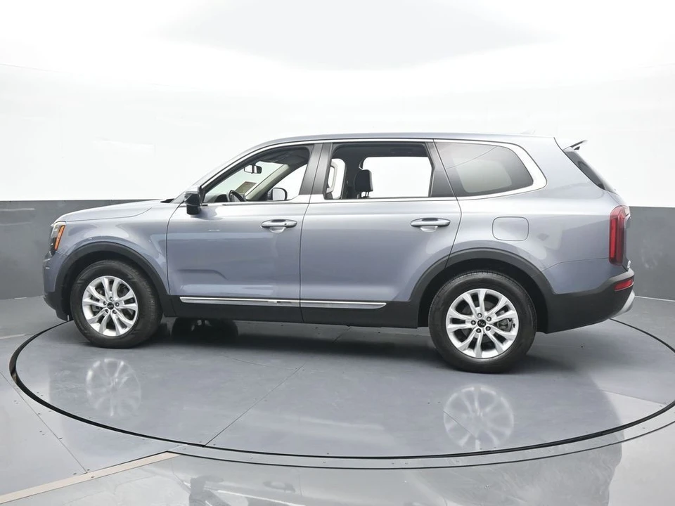 2021 Kia Telluride - Image 3 of 12