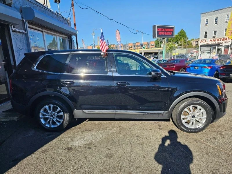 2021 Kia Telluride - Image 3 of 12