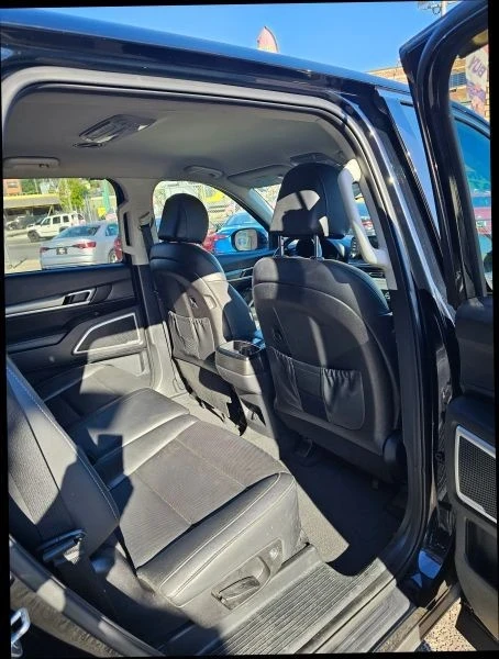 2021 Kia Telluride - Image 10 of 12