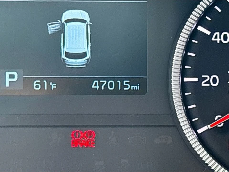 2021 Kia Telluride - Image 10 of 20