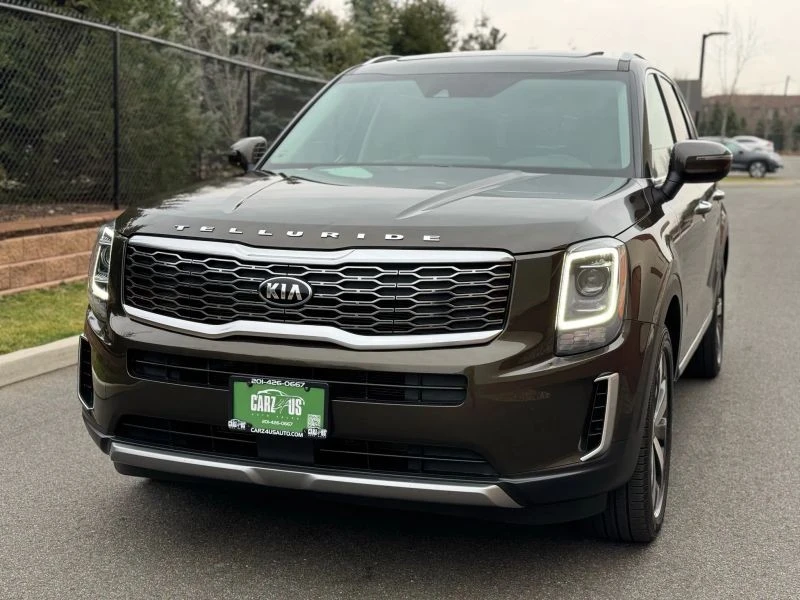 2021 Kia Telluride - Image 2 of 12