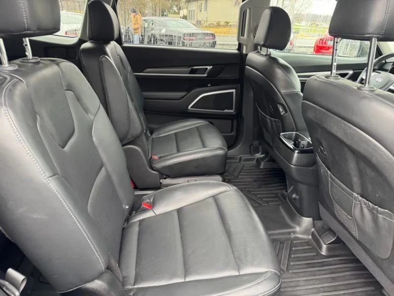 2021 Kia Telluride - Image 9 of 12