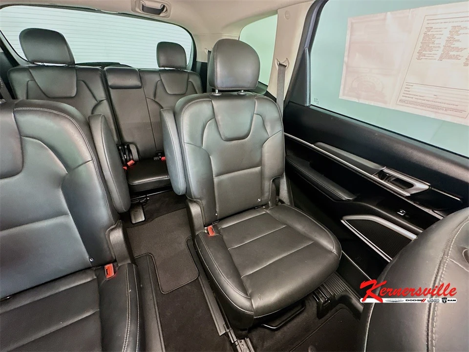 2021 Kia Telluride - Image 14 of 21