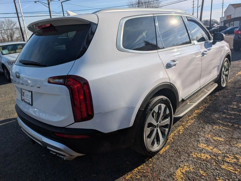 2021 Kia Telluride - Image 3 of 12