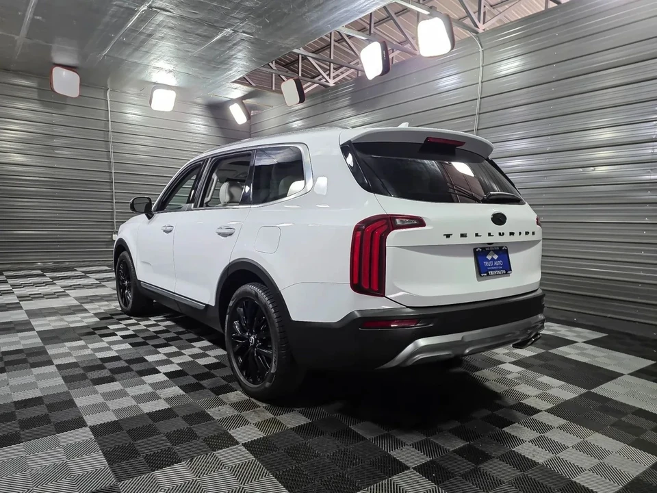 2021 Kia Telluride - Image 7 of 12