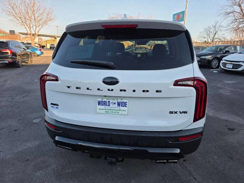 2021 Kia Telluride - Image 9 of 20