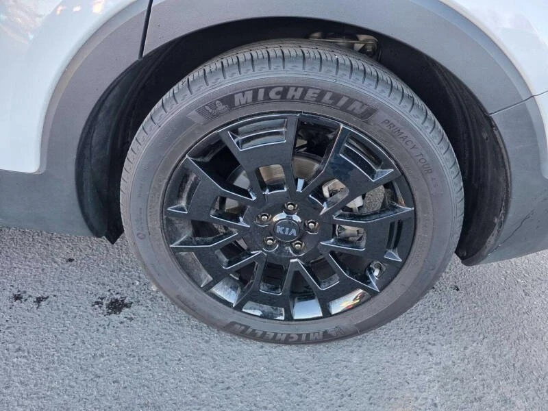 2021 Kia Telluride - Image 11 of 20