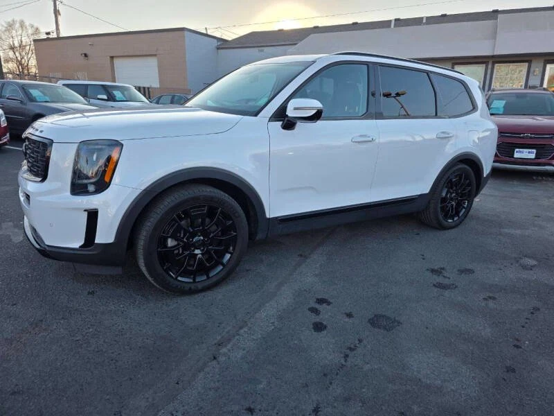 2021 Kia Telluride - Image 3 of 20