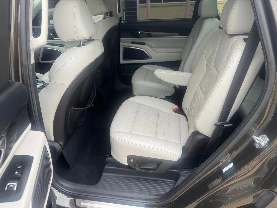2021 Kia Telluride - Image 4 of 8