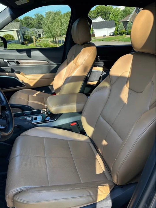 2021 Kia Telluride - Image 3 of 10