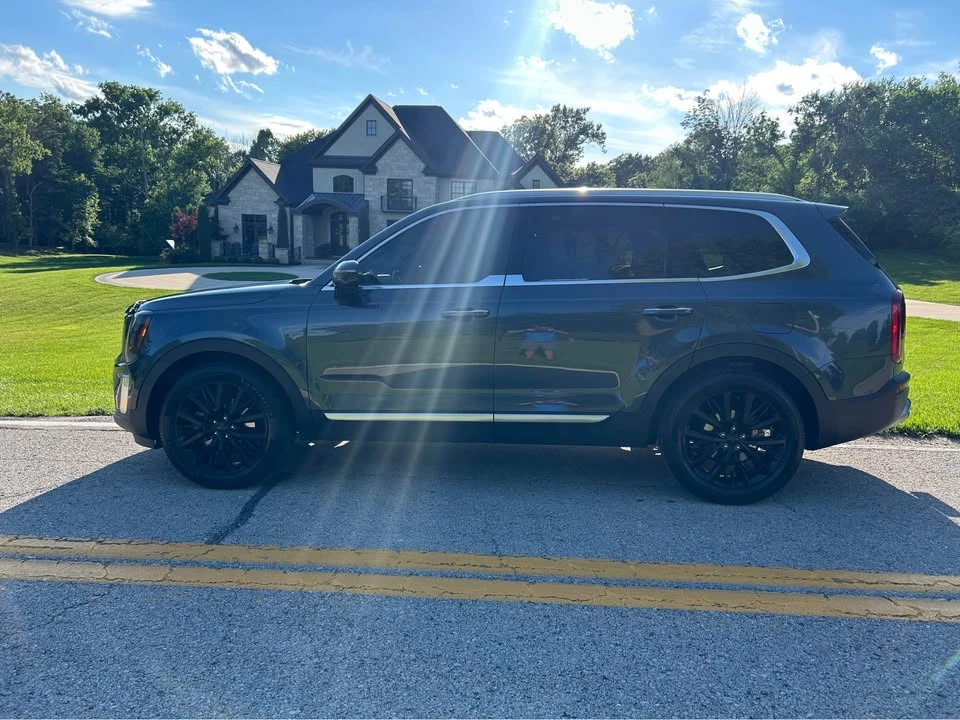 2021 Kia Telluride - Image 5 of 10
