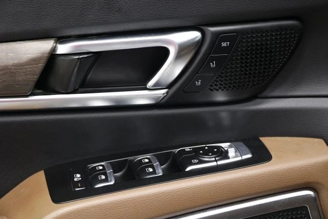 2021 Kia Telluride - Image 11 of 12