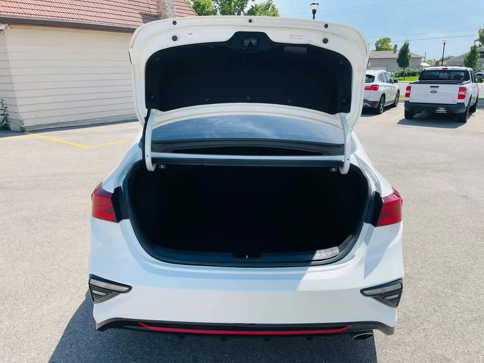 2021 Kia Forte - Image 13 of 19