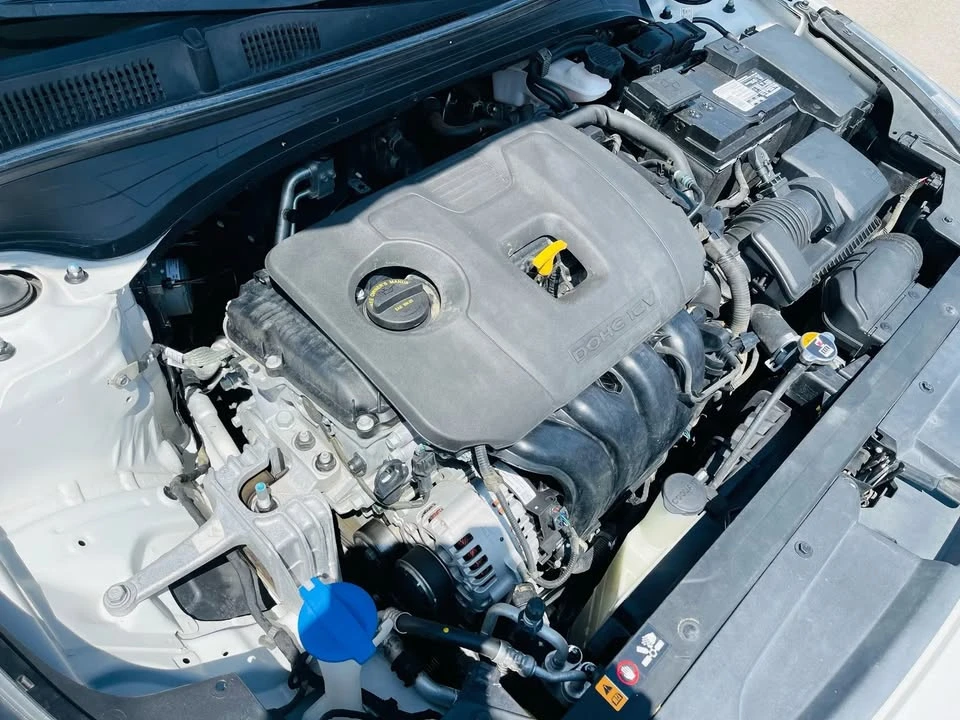 2021 Kia Forte - Image 11 of 19